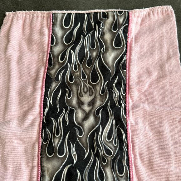Baby-Jar Pink & Black Flame Design Baby Blanket - Picture 3 of 4
